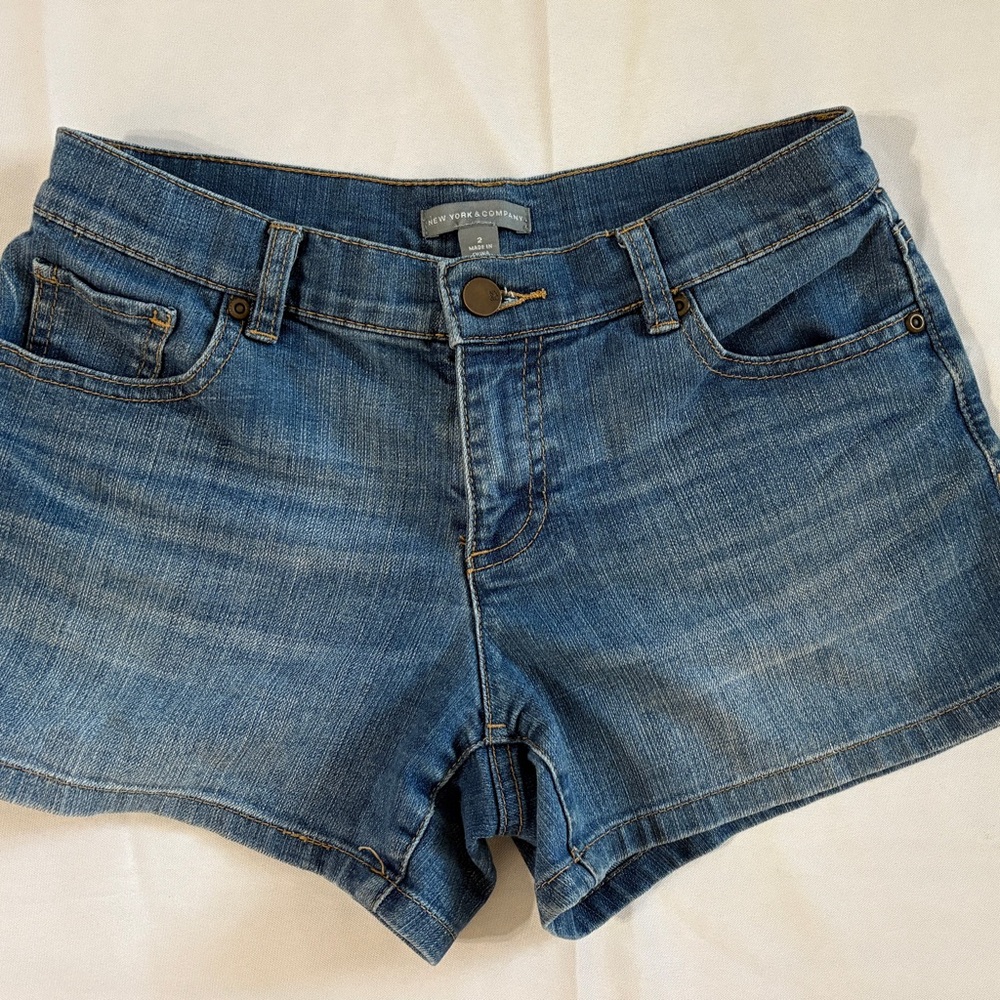 New York & Company Blue Jean Shorts Classic Cut-Off Style